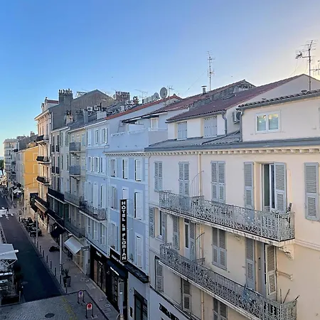 Viva Riviera Design&sunny Commandant André *